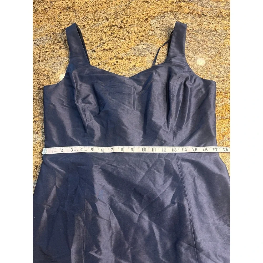 Talbots Woman 100% Silk Navy Blue Lined Sleeveless Dress Size M Fit & Flare-READ